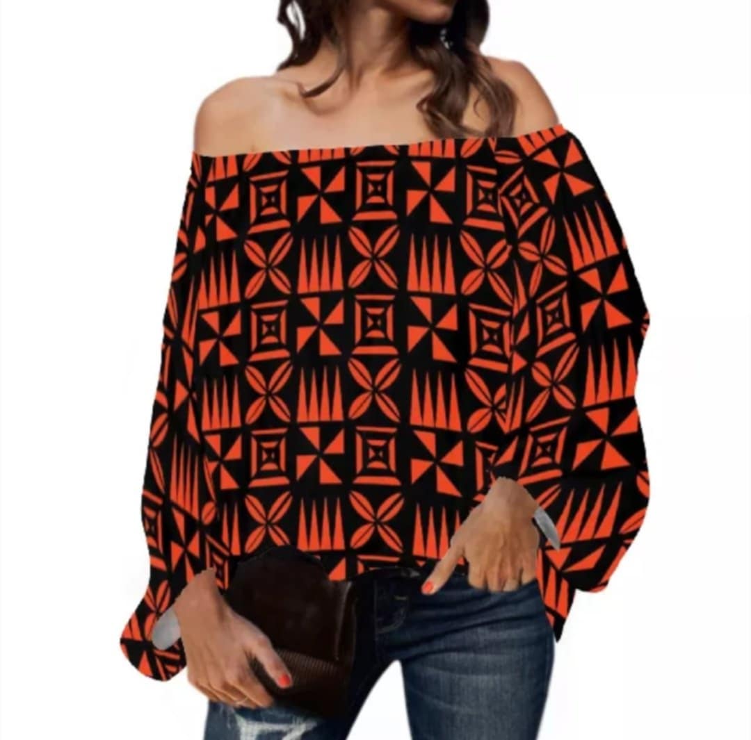 OFF SHOULDER TOP